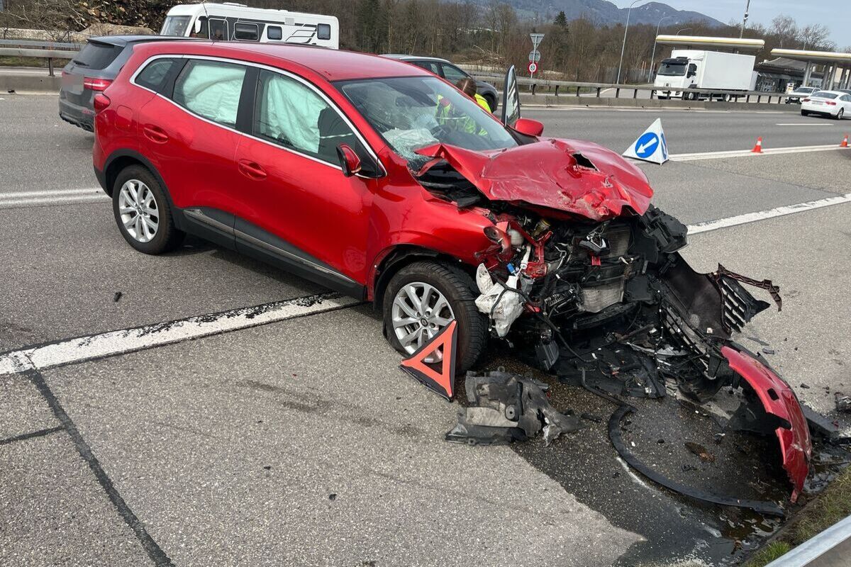 Auffahrunfall auf der A1 bei Flumenthal SO