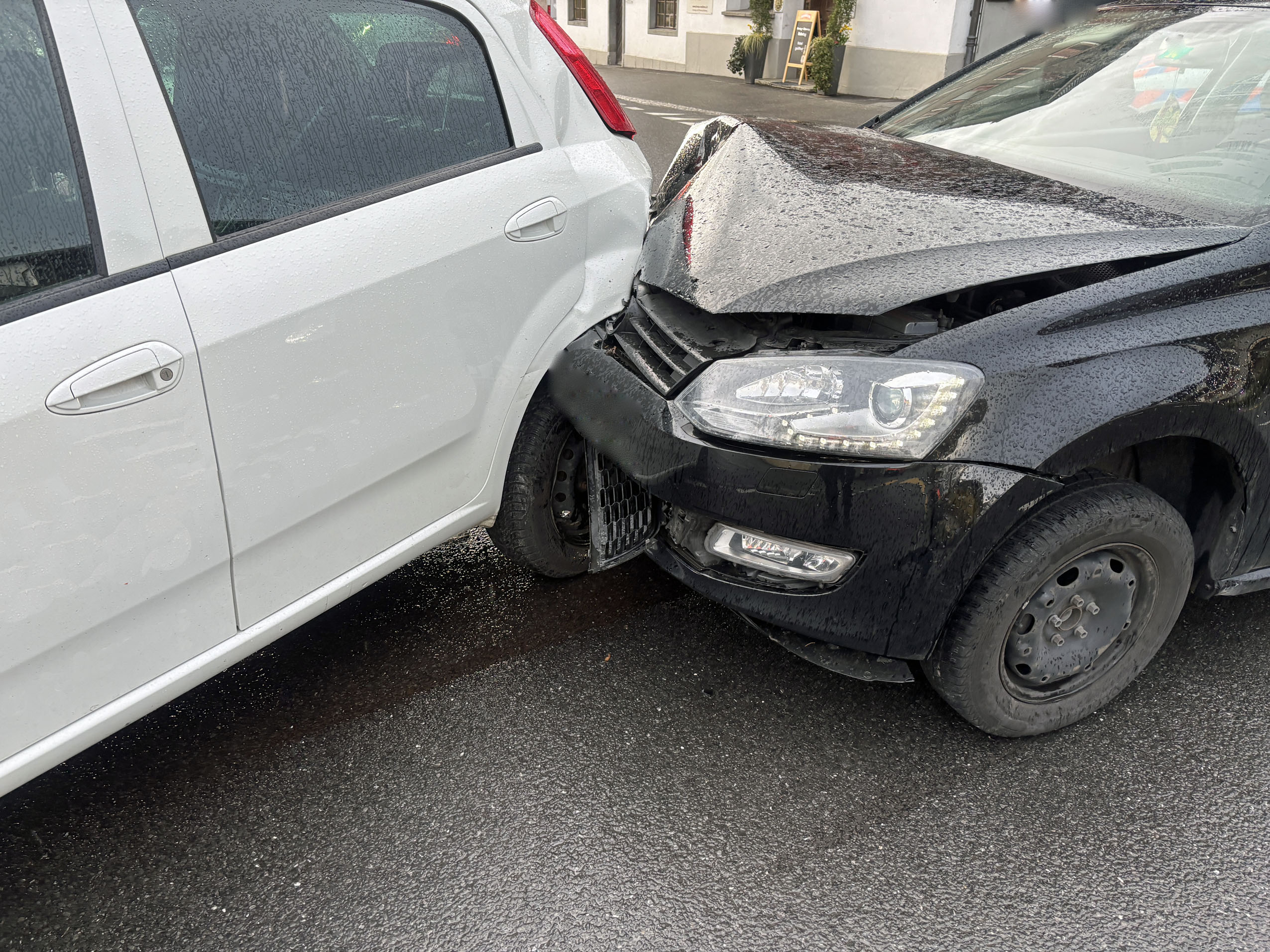 Malters LU – Unfall nach Einbiegemanöver