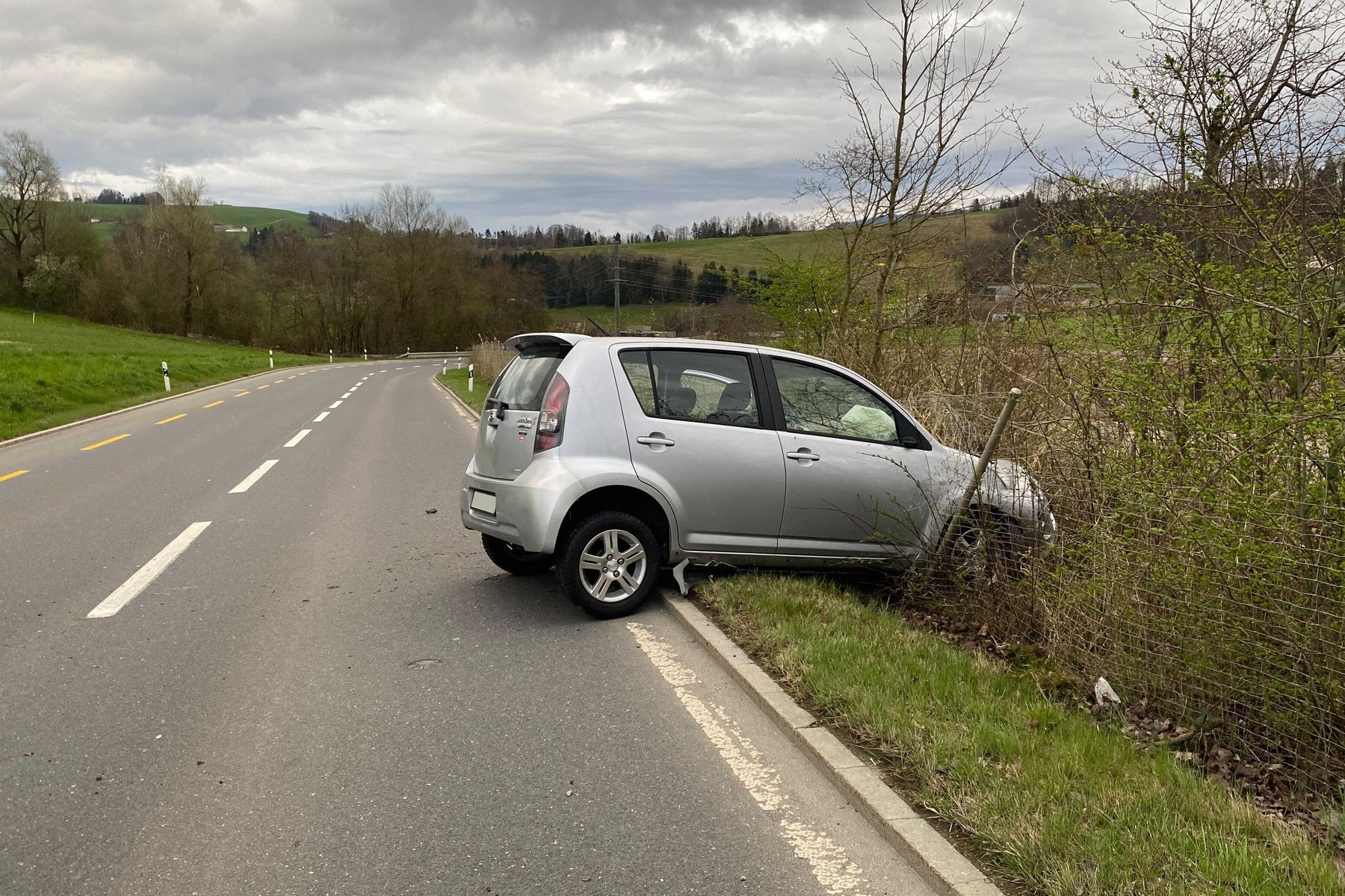 Baar, Rotkreuz ZG – Mehrere Unfälle am Wochenende
