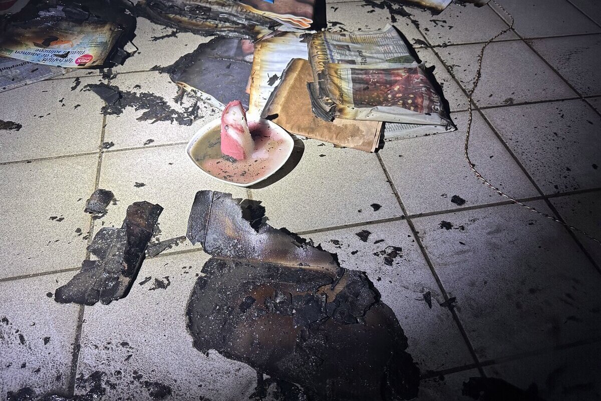 St. Gallen – Altpapier durch Kerze in Brand geraten