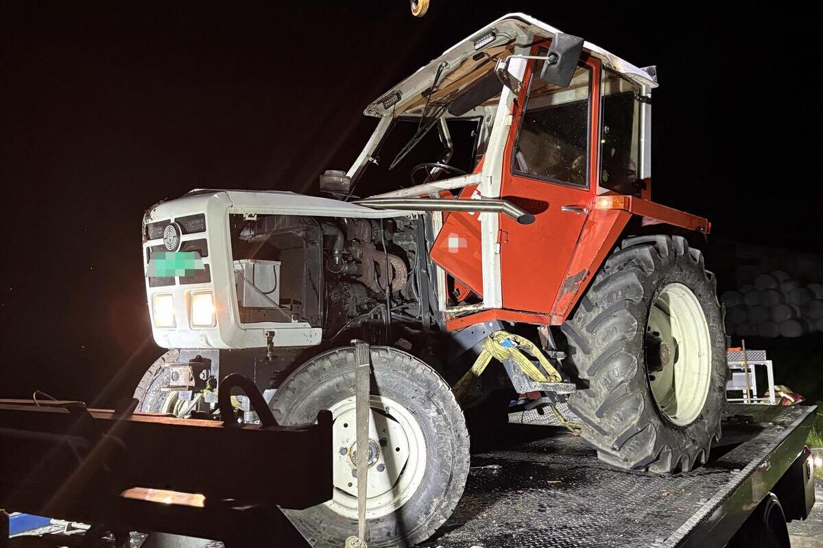 Selbstunfall mit Traktor in Grabs SG – 17-Jähriger in fahrunfähigem Zustand unterwegs
