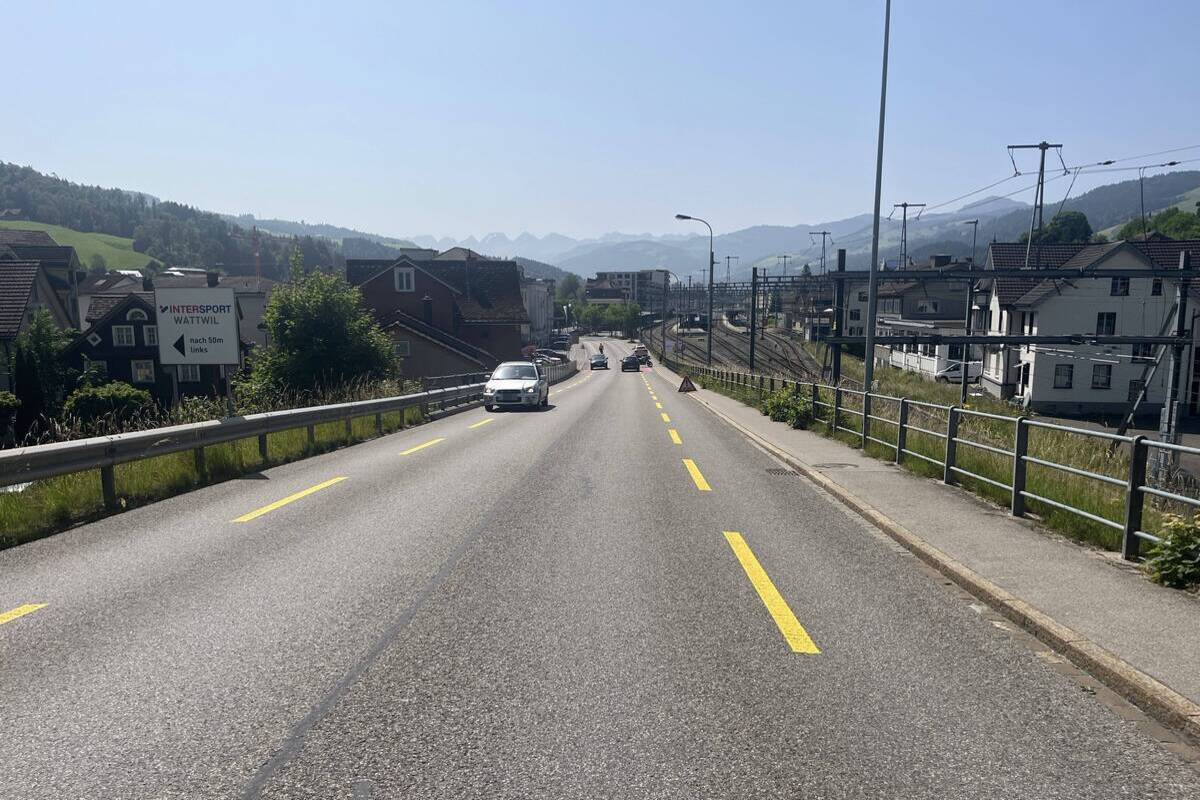 Wattwil SG – Fahrerflucht nach Unfall