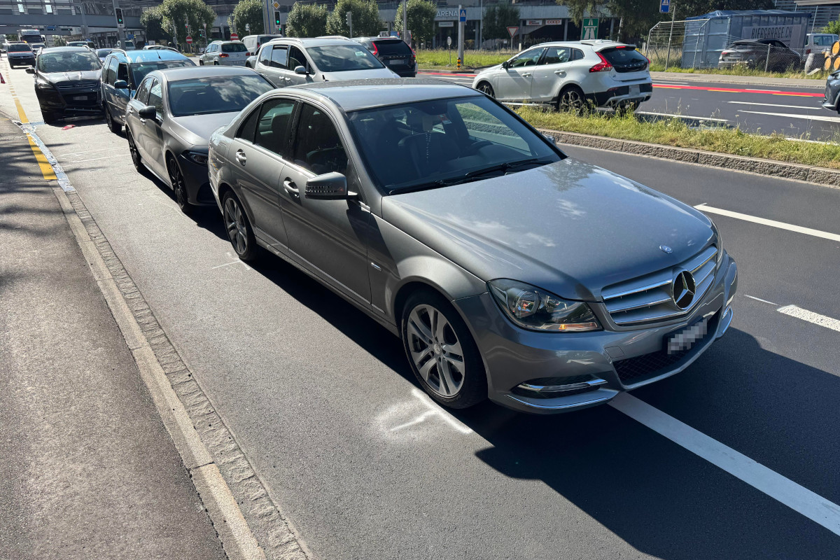 St.Gallen – Unfall im Feierabendverkehr mit vier Autos