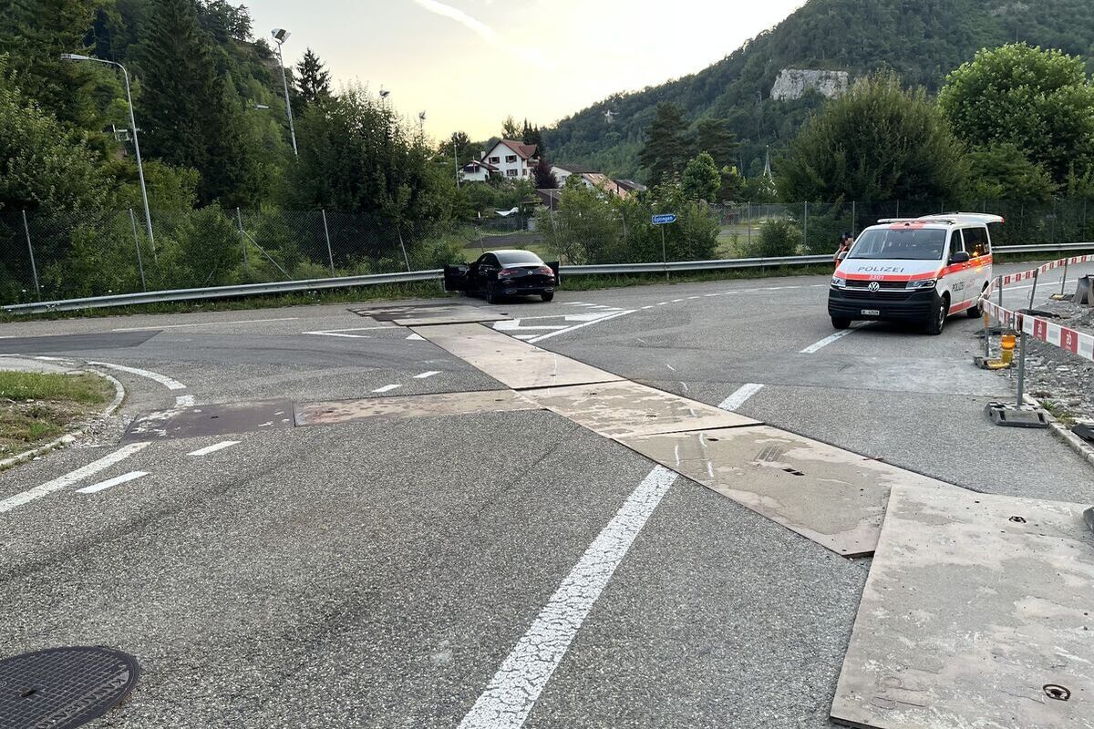 Eptingen BL – Jugendliche verunfallen mit gestohlenem Auto