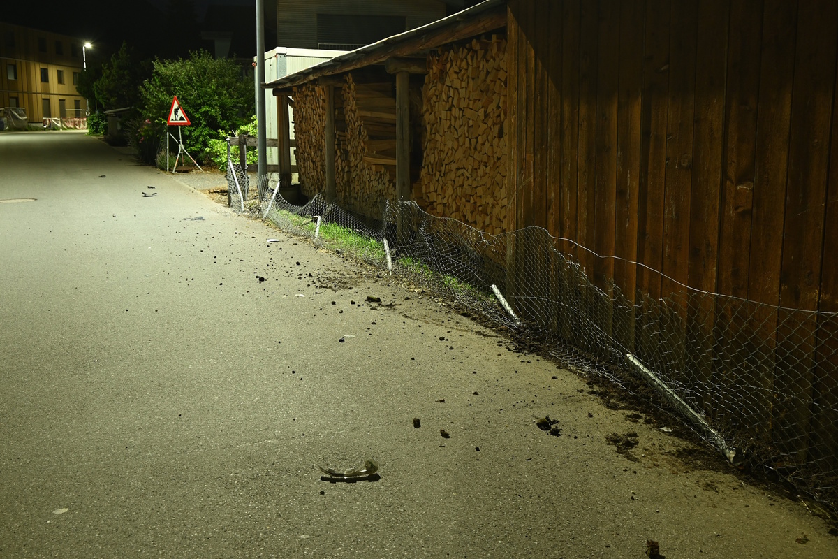 Walenstadt SG – 17-Jähriger verursacht Unfall und flüchtet
