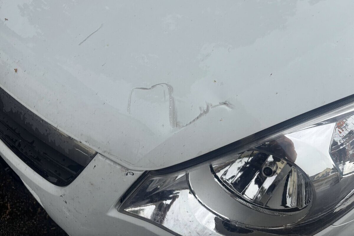 Stadt Schaffhausen – Unfall zwischen E-Bike und Auto