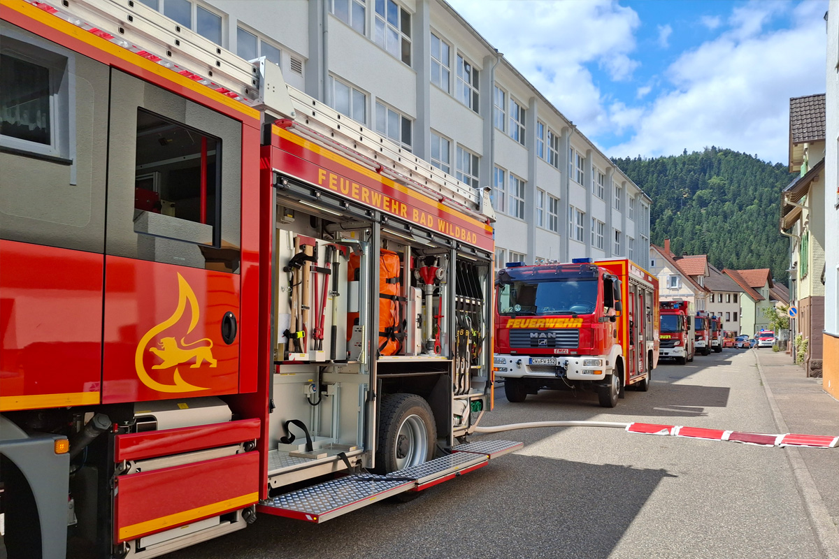 Calw BW – 18 Verletzte nach Säure-Unfall in Galvanik-Unternehmen