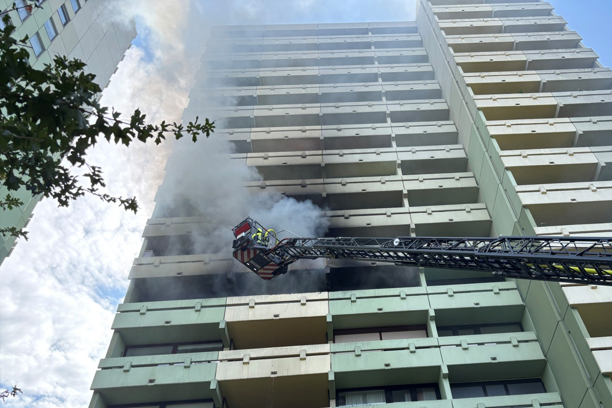 Hochheim HE – Wohnungsbrand in Hochhaus