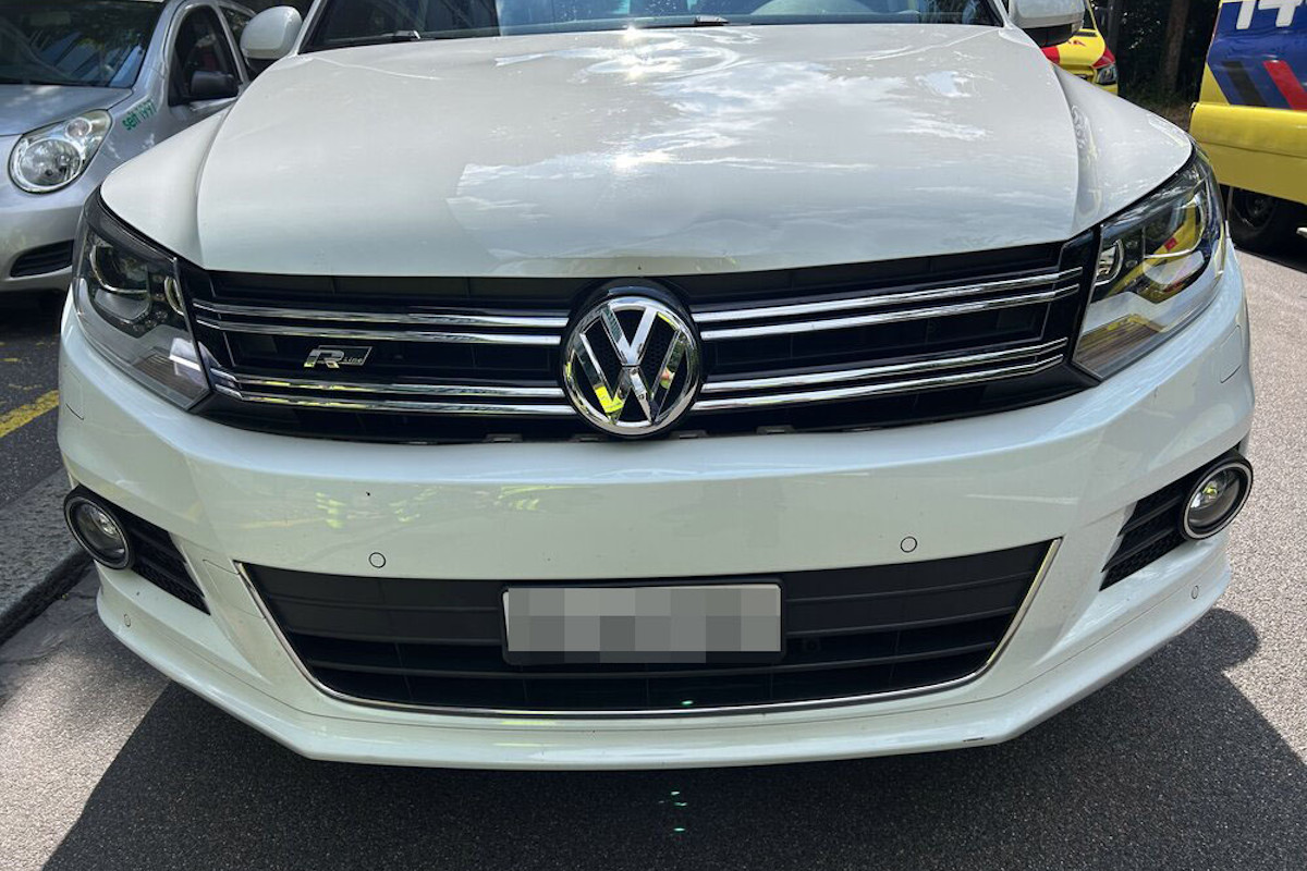 Stadt Aarau AG – Fussgängerin nach Kollision mit Auto in kritischem Zustand