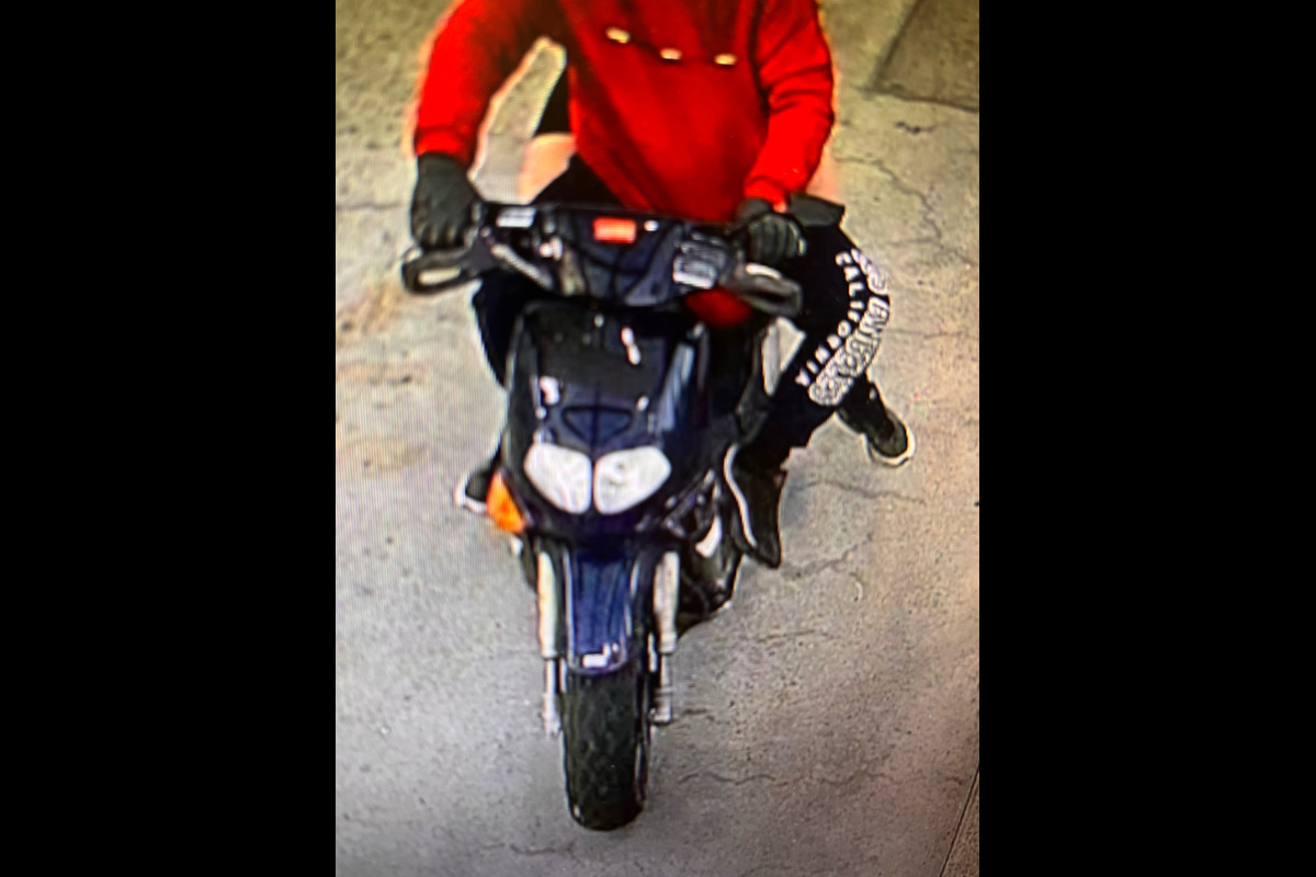 Überfall in Bendern FL – Zwei Unbekannte rauben Avia Tankstelle aus