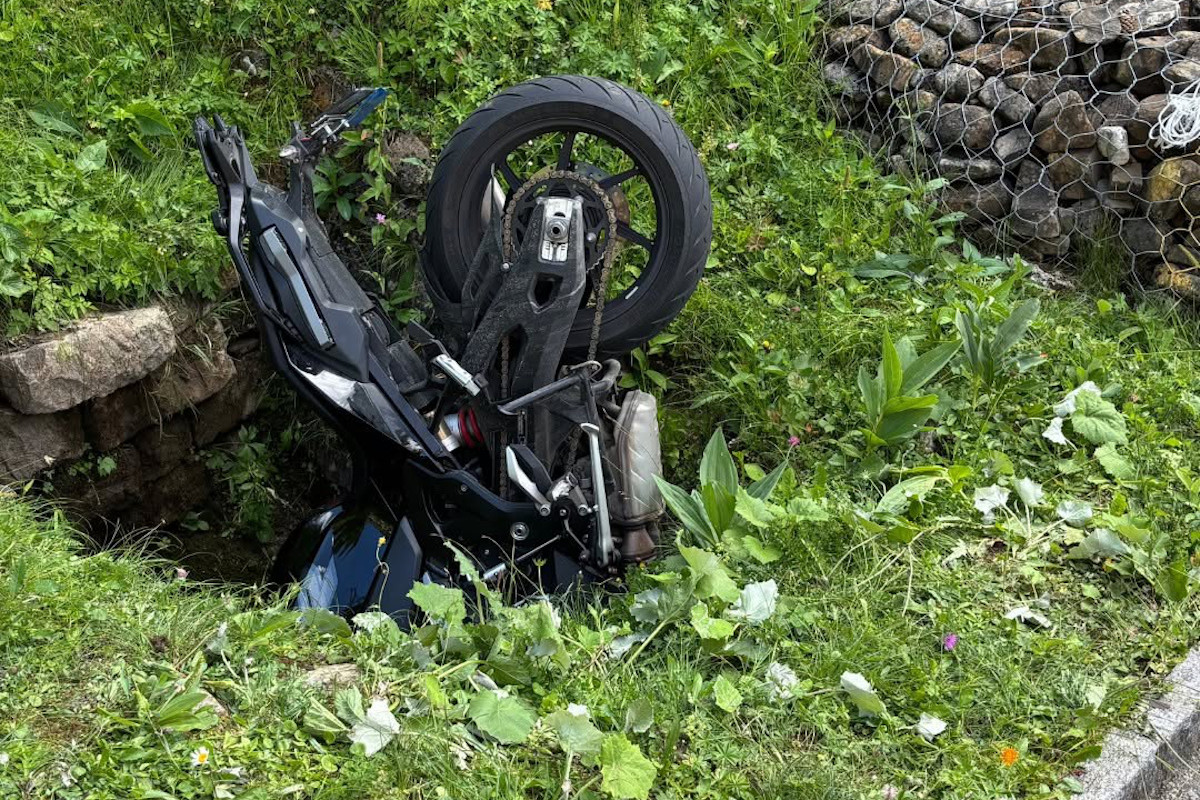 Motorradunfälle in Giswil OW – Zwei Töfffahrer mit Helikopter in Spital geflogen