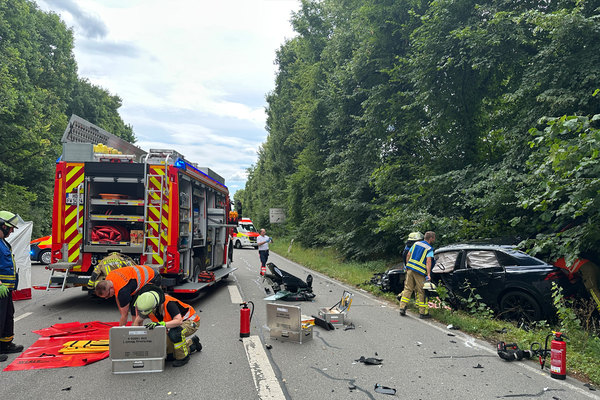 Weinheim BW – Mehrere verletzte Personen und Kinder nach schwerem Unfall