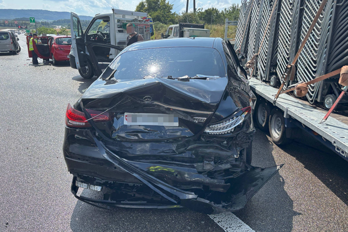 A1 Birmenstorf AG – Unfallserie mit 10 Verletzten