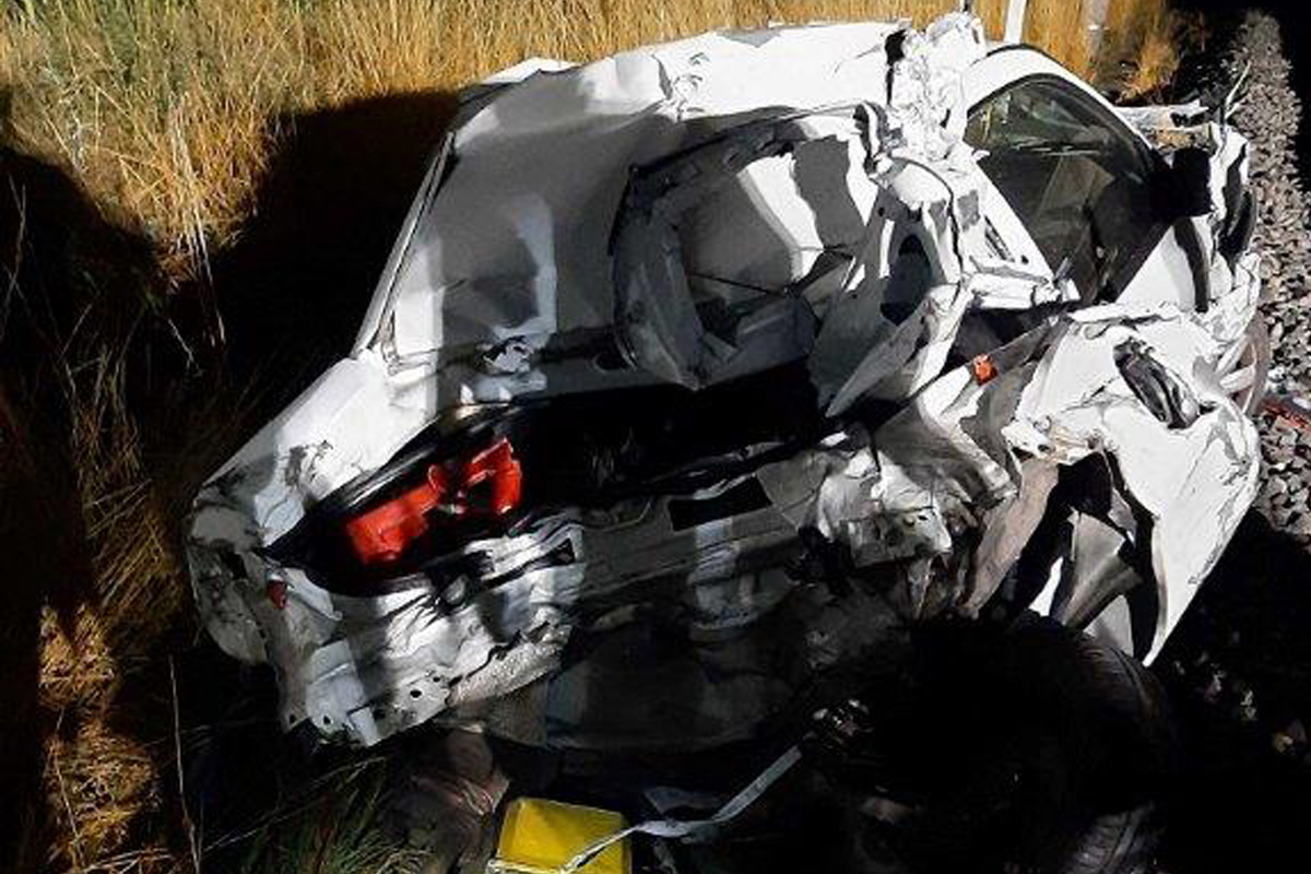 Unfall in Greven NW – Güterzug kollidiert mit Auto an Bahnübergang