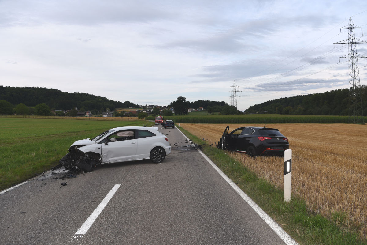 Walterswil SO – Unfall mit drei Verletzten