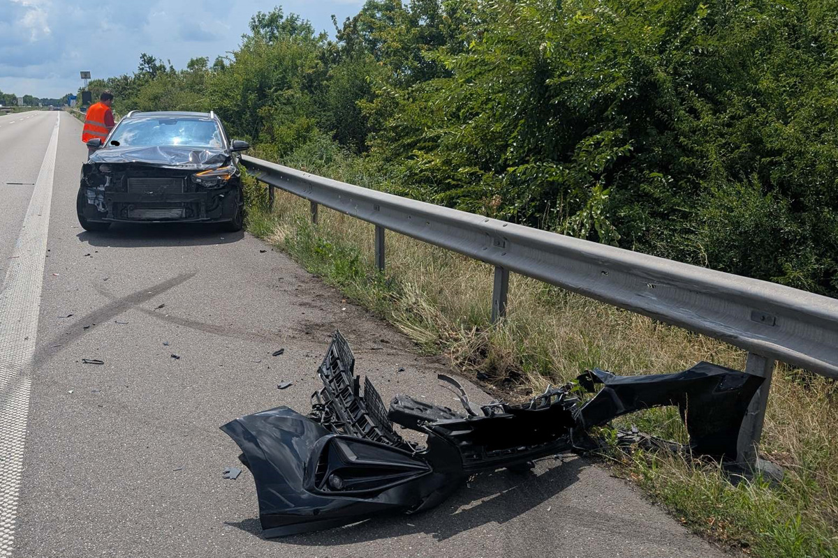 A65 Landau RP – Vier verletzte Personen bei Unfall von Transporter mit Pkw