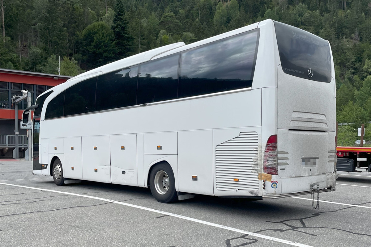 A13 Cazis GR – Reisebus mit massiven technischen Mängeln gestoppt