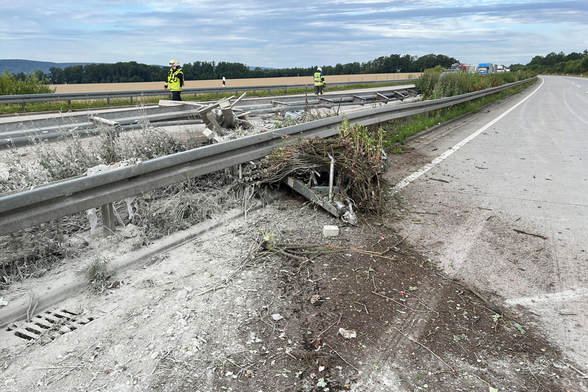 A38 Leinefelde-Worbis TH – Verkehrsbehinderungen nach Unfall von Anhänger