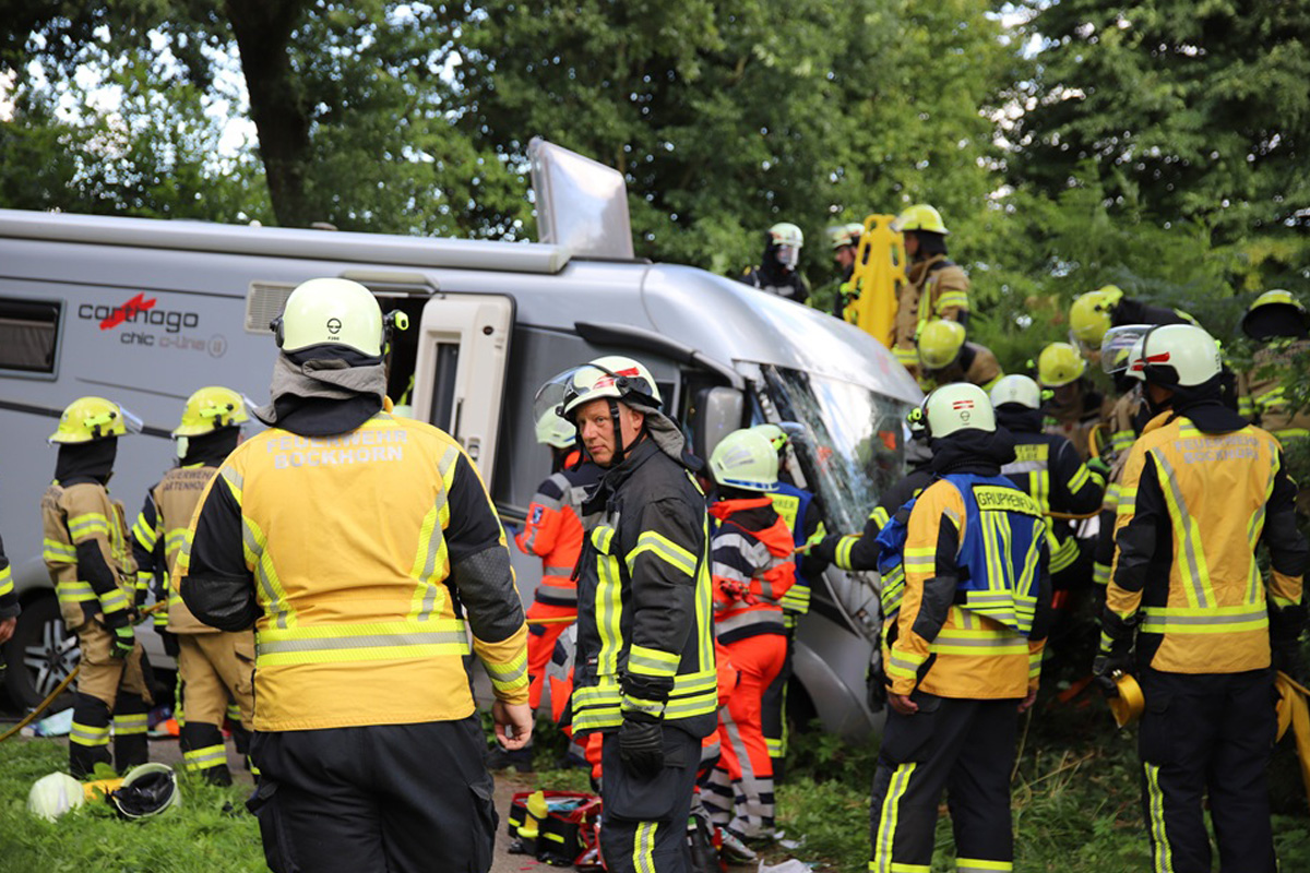 Bark SH – 12 Verletzte nach schwerem Unfall von Wohnmobil und drei Pkw