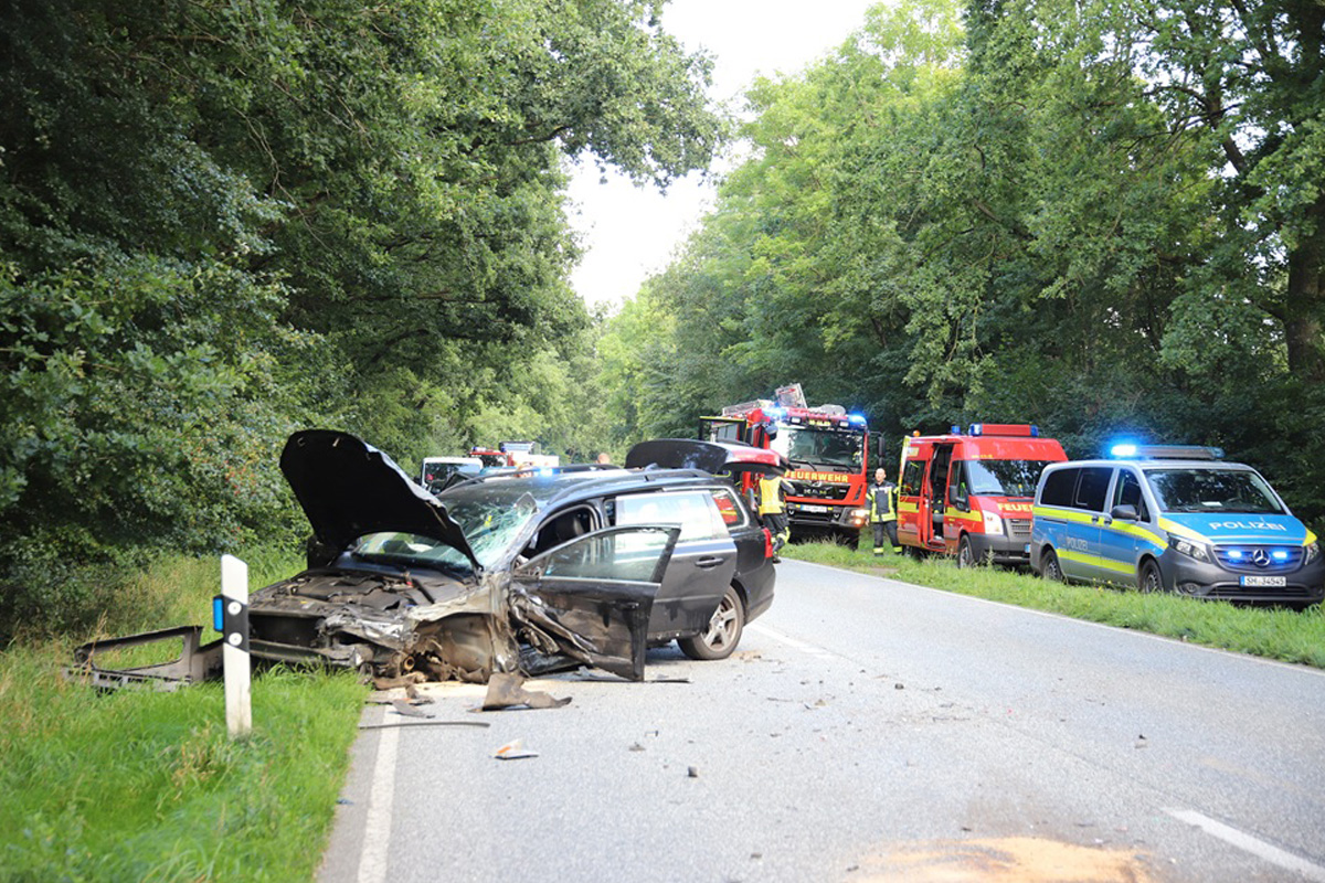 Bark SH – 12 Verletzte nach schwerem Unfall von Wohnmobil und drei Pkw