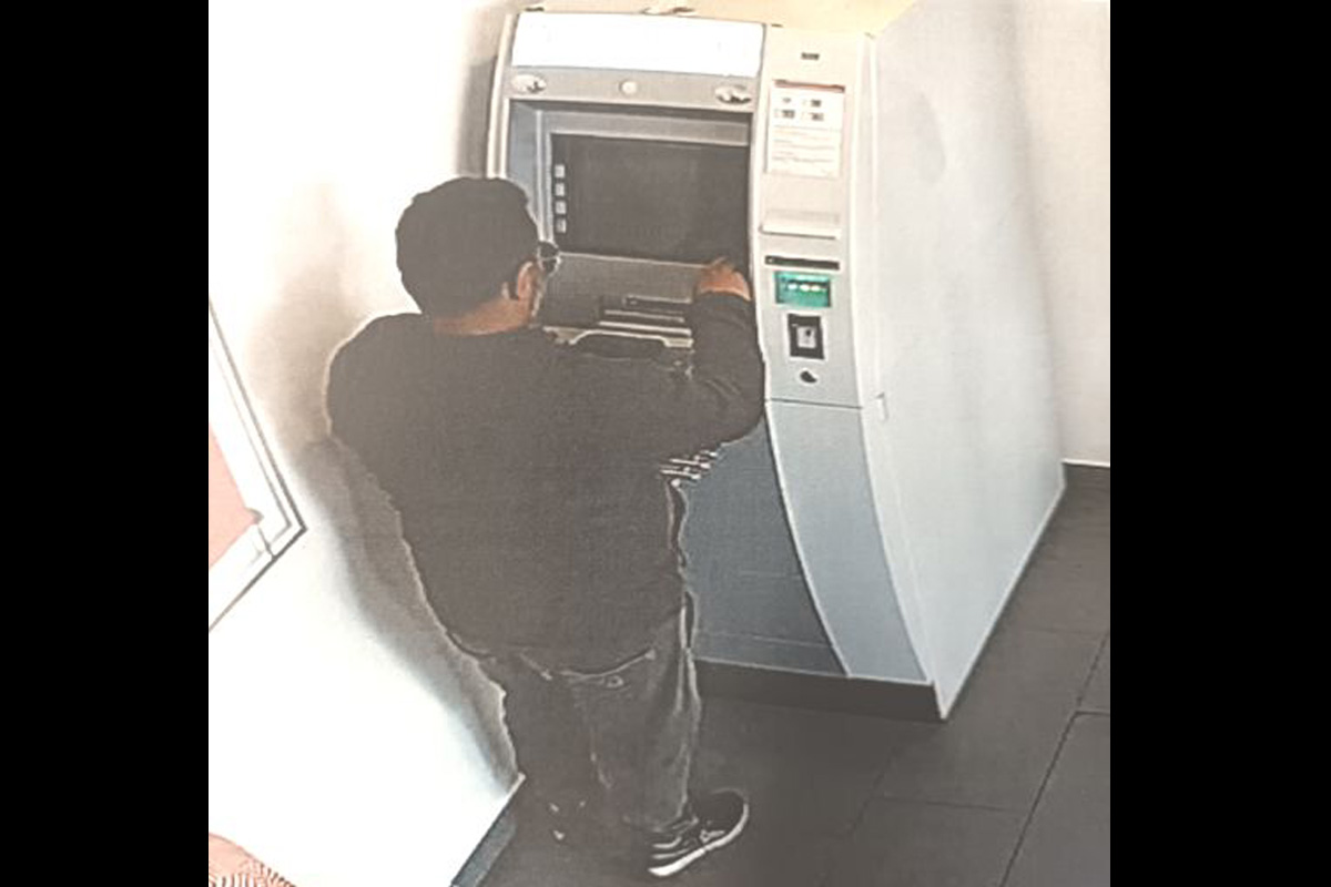 Rheine NW – Öffentlichkeitsfahndung nach Taschendiebstahl