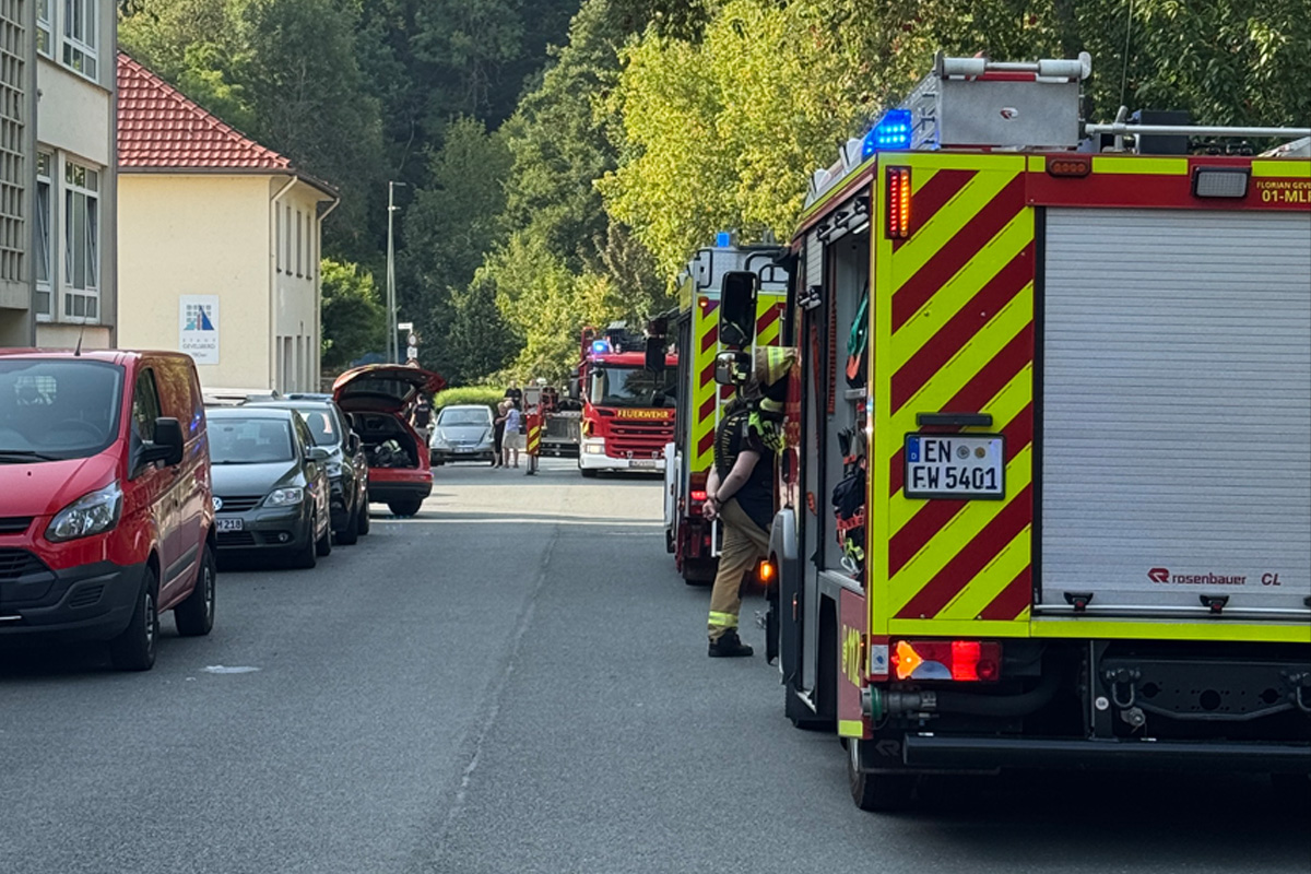 Gevelsberg NW – Zwei Personen bei Wohnhausbrand gerettet