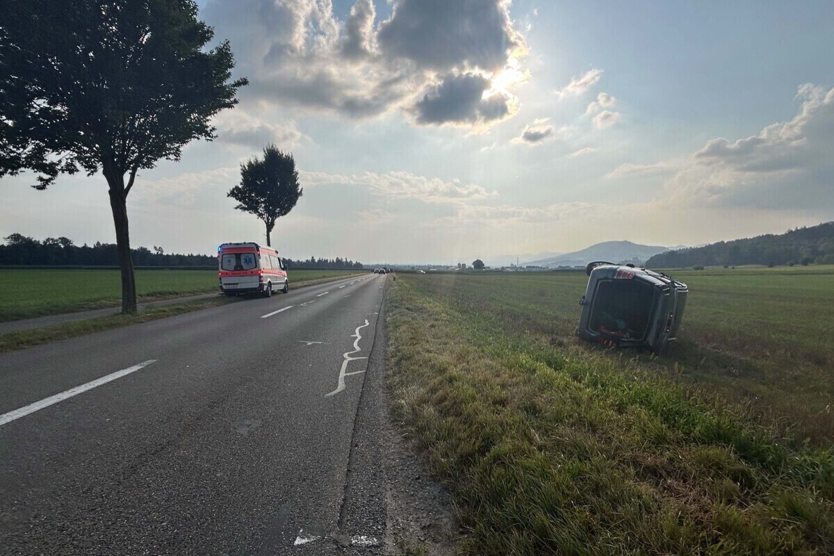 Möriken-Wildegg AG – Auto überschlägt sich bei Unfall