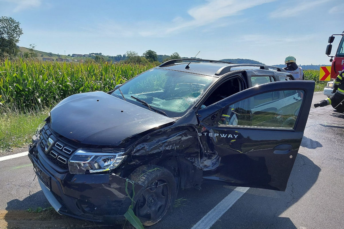 St. Stefan im Rosental ST – Motorradfahrer bei Unfall schwer verletzt