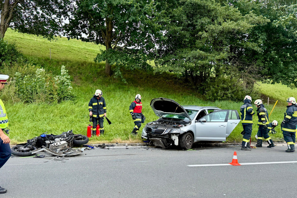 Tiefgraben OÖ – Motorradfahrer bei Unfall verletzt