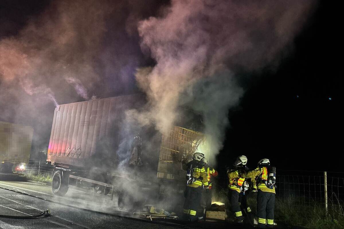 Kriegstetten SO – LKW-Anhänger brennt auf A1