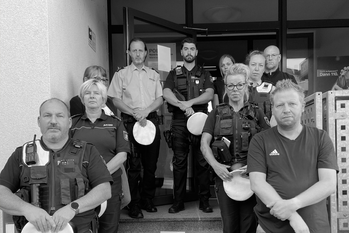 Deutschland – Bundesweites Gedenken an getötetem Polizisten mit Schweigeminute