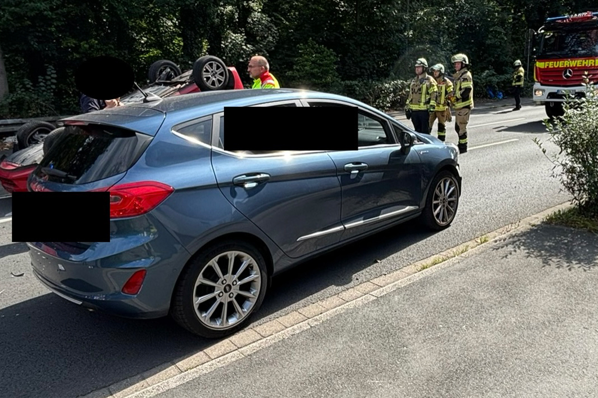Herdecke NW – Zwei Verletzte bei Unfall von zwei Pkw