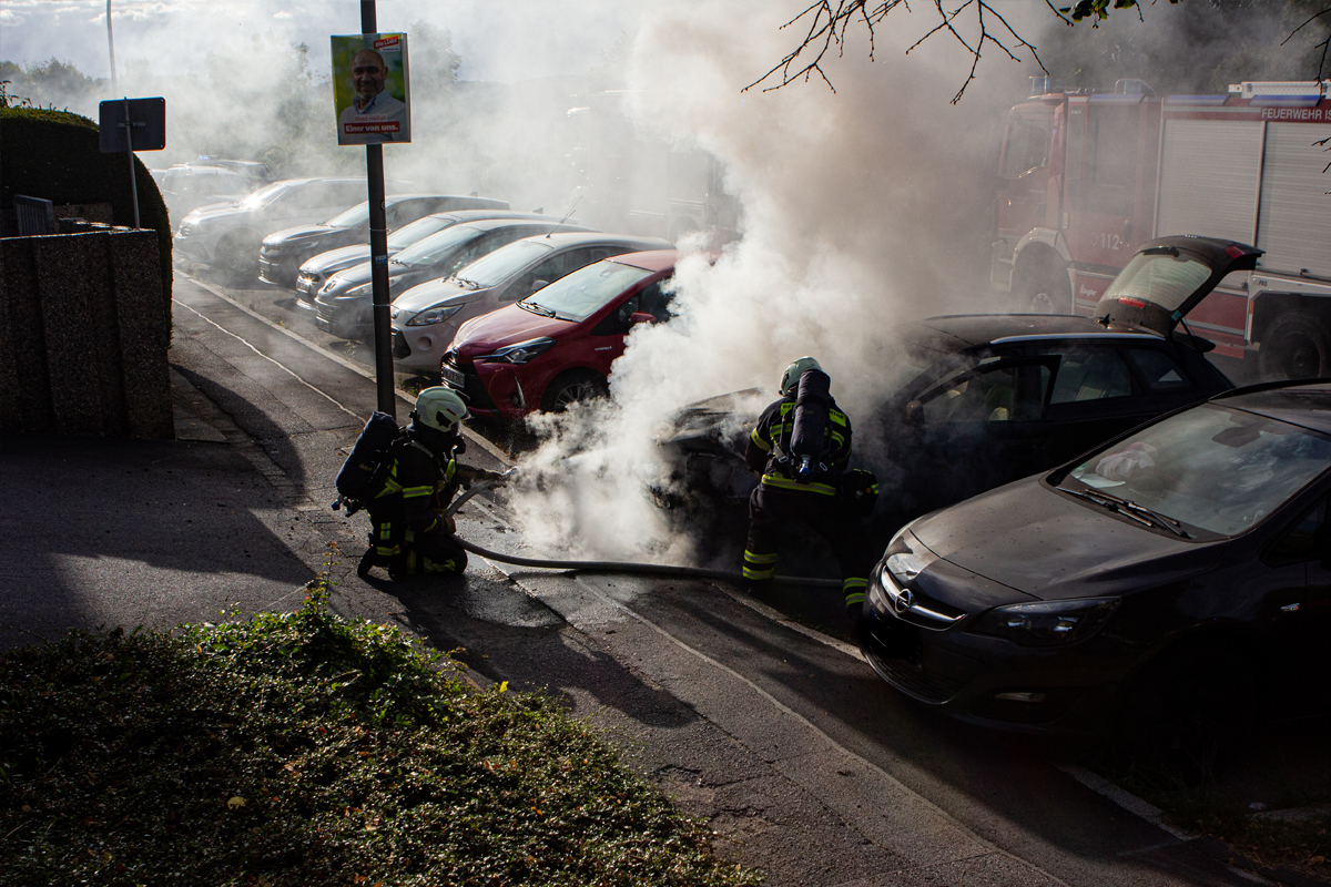 Iserlohn NW – Brand eines Pkw