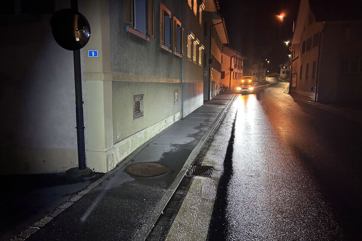 Schänis SG – Alkoholisiert mit E-Bike verunfallt