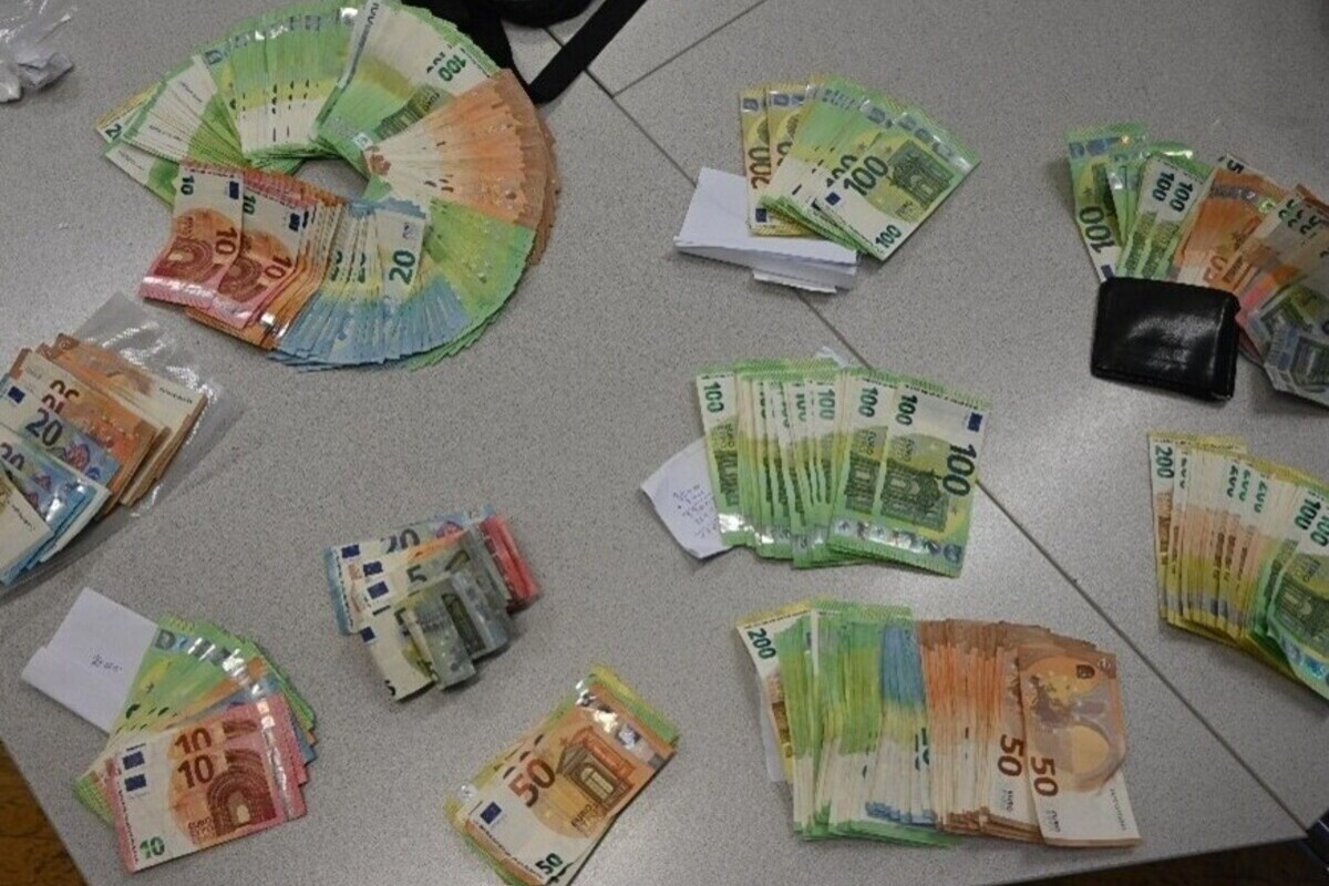 Wien – Ermittler stellen 26 Kilo Drogen sicher – vier Festnahmen