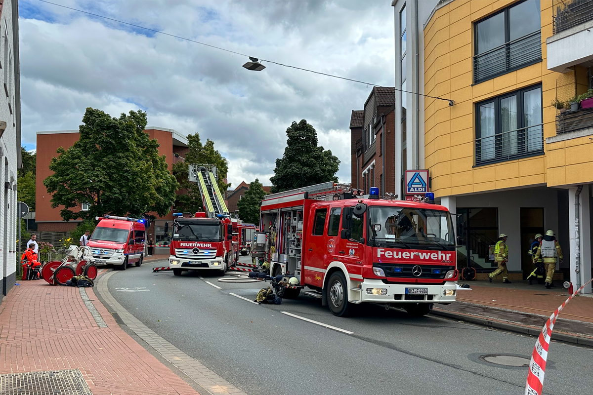 Osterholz-Scharmbeck NI – Wohnungsbrand in der Innenstadt