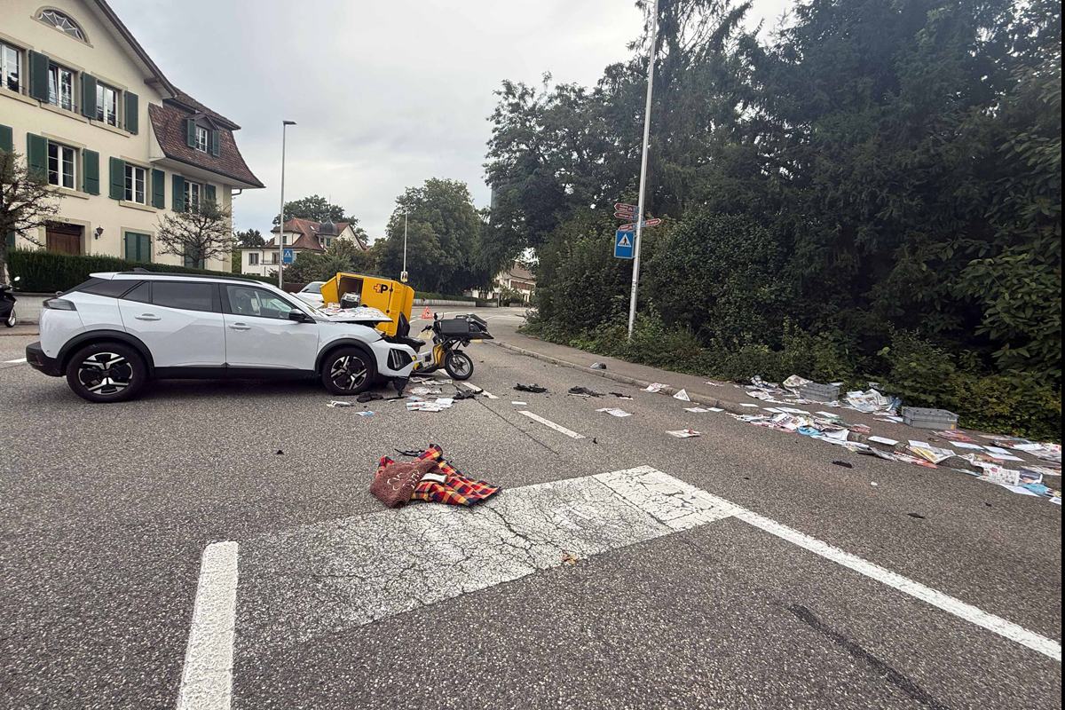 Zofingen AG – Postangestellte mit Dreirad bei Kollision mit Auto verletzt