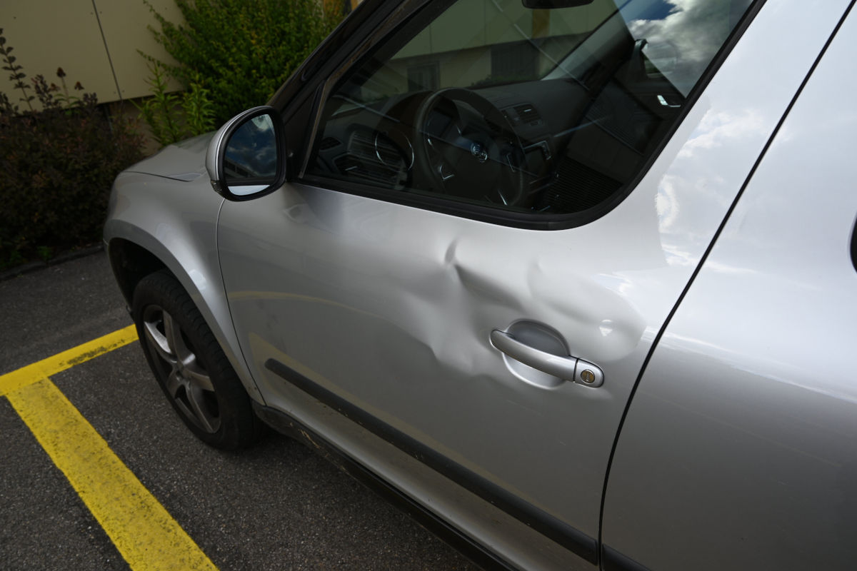 Zuzwil SG – Unfall zwischen Auto und E-Bike