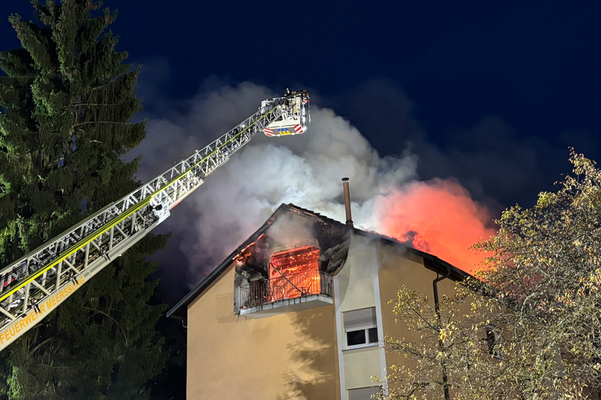 Meersburg BW – Großeinsatz bei Brand von Wohnung im Dachgeschoß