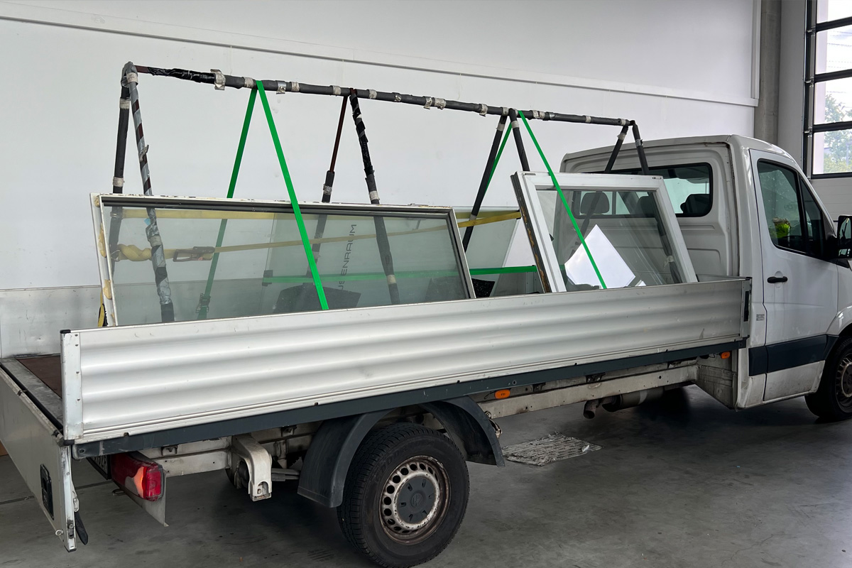 Köln NW – Zoll findet 5,5 Kilo Kokain und 63 Kilo Marihuana in Transporter