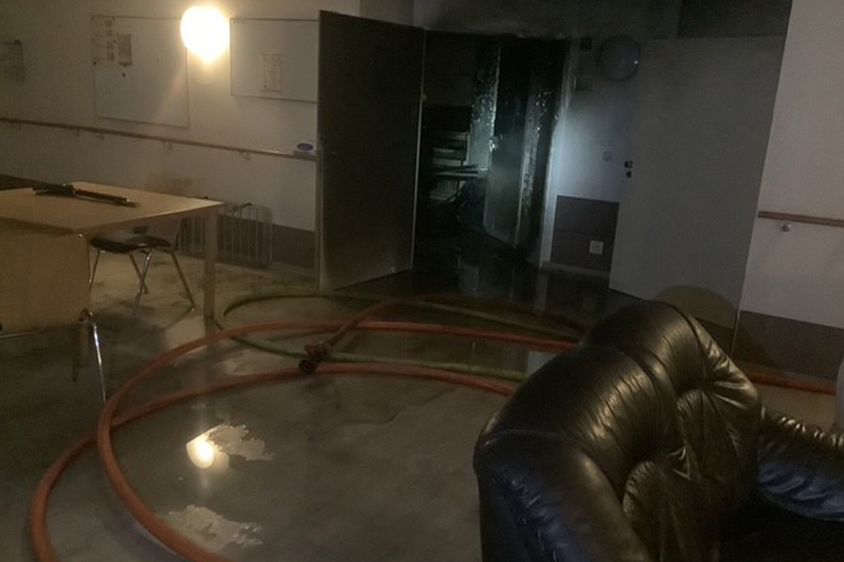 Gelsenkirchen NW – Toter bei Brand in Pflegeheim