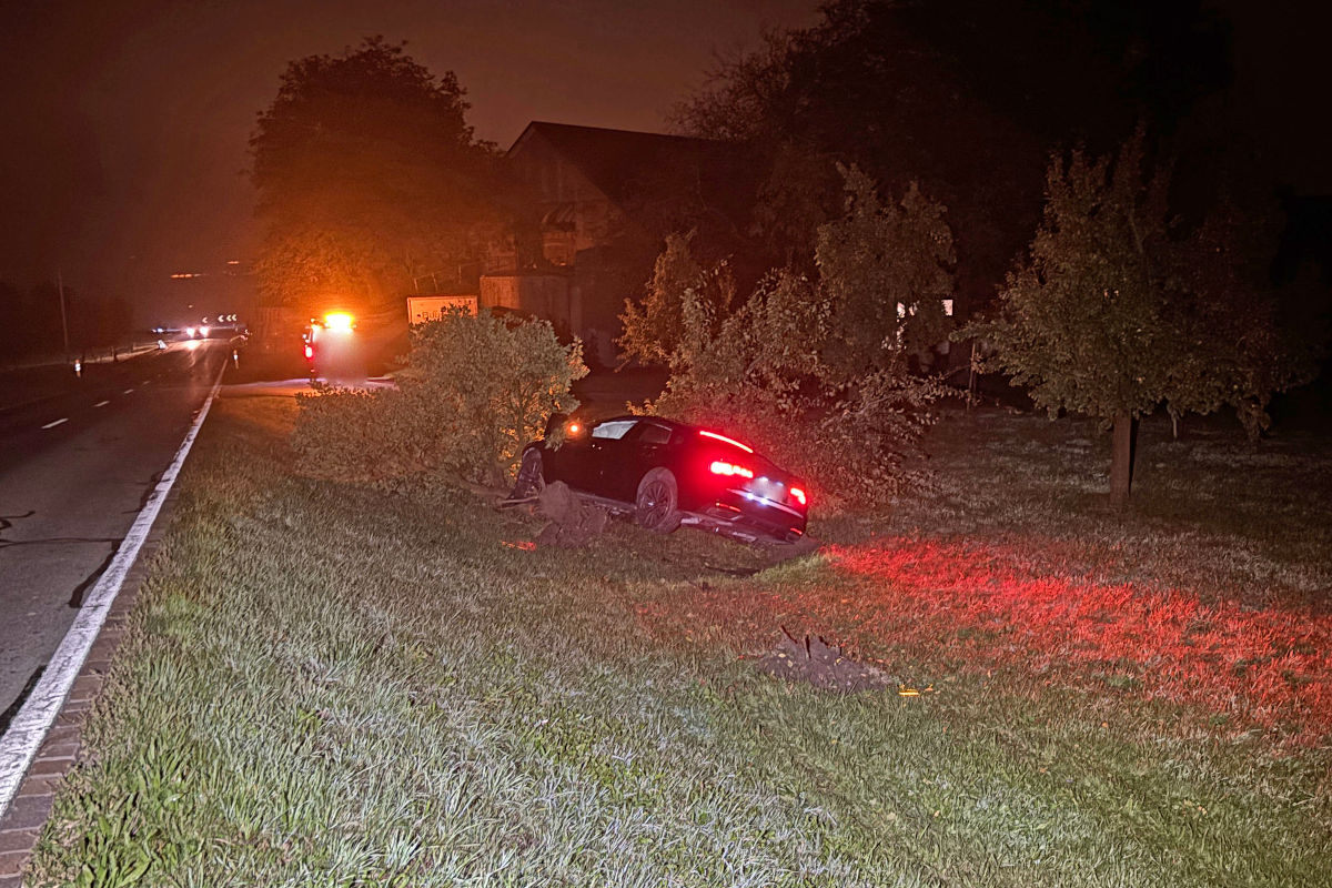 Unfall in Römerswil LU – Lenker prallt gegen mehrere Bäume