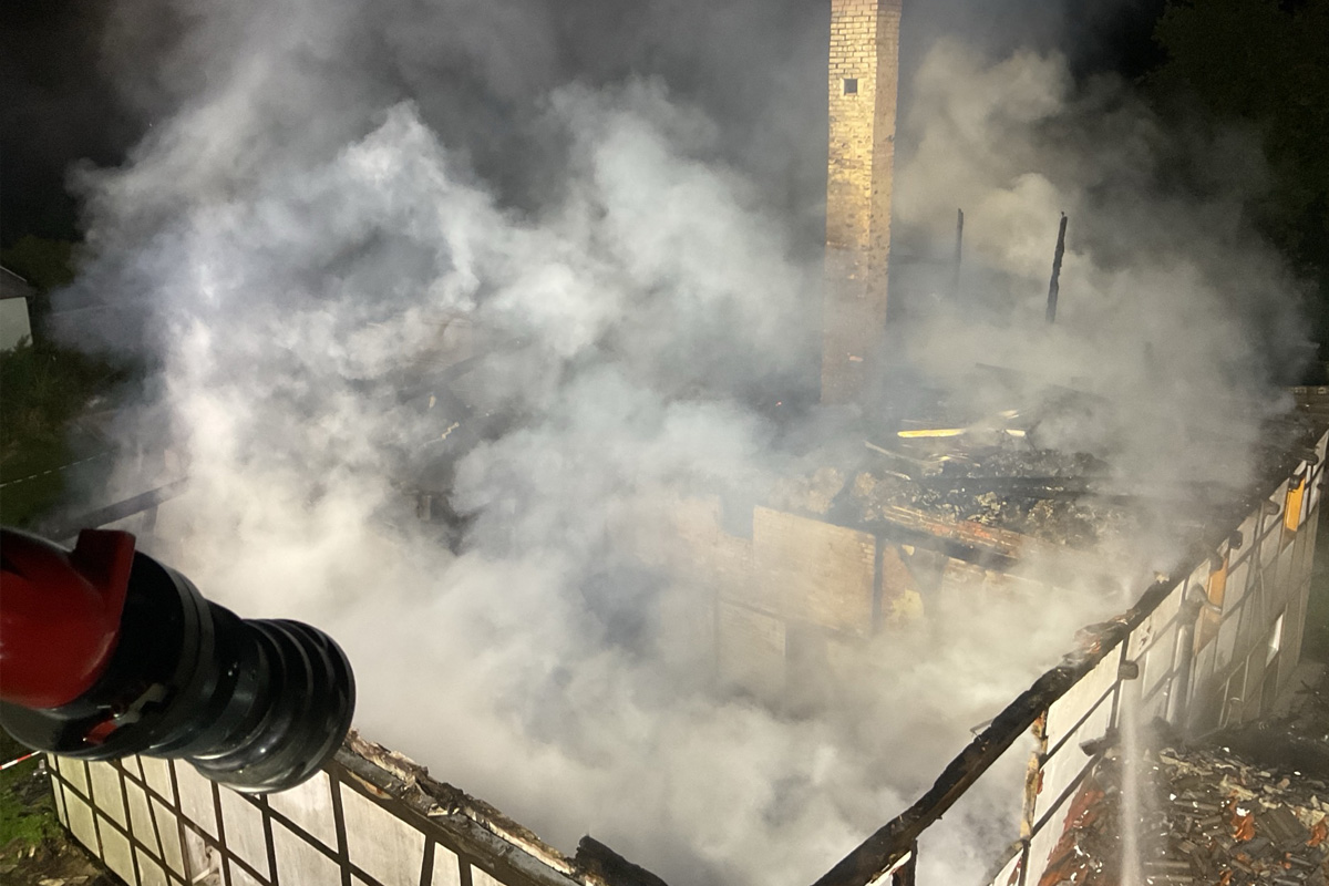 Dortmund NW – Erneuter Ausbruch des Brandes auf Bauernhof