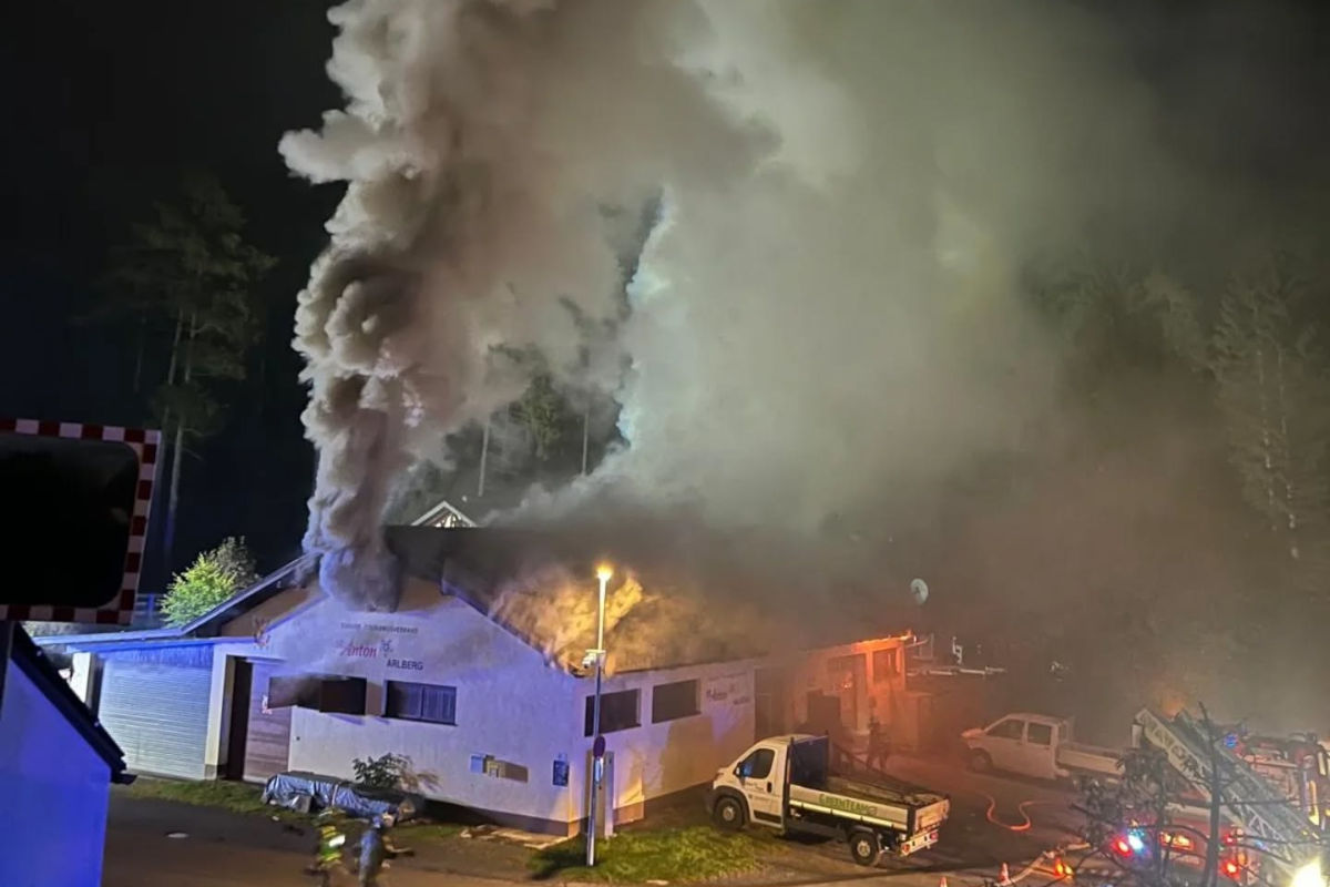 150 Feuerwehrleute waren im Einsatz.