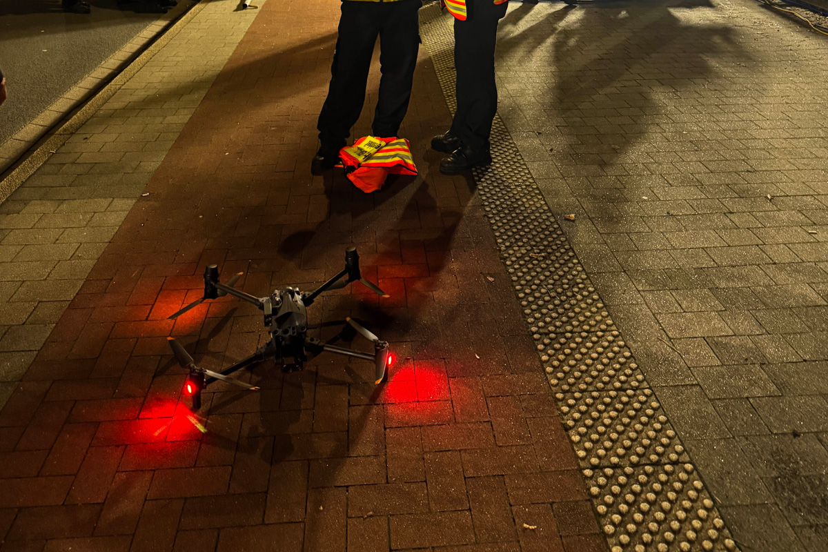 Gevelsberg NW – Großeinsatz mit Evakuierungen und Sperrung nach Einsturz von Dach