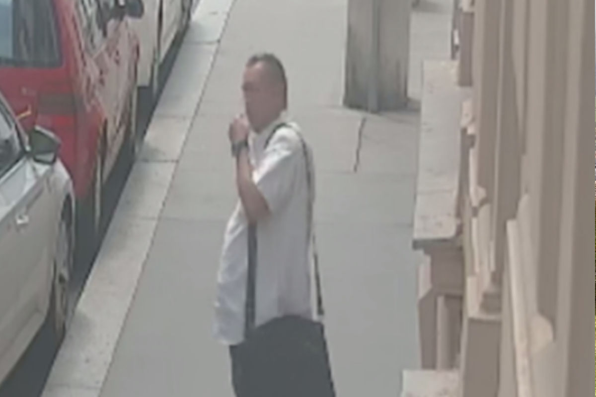 Trickdiebstahl in Wien – Täter stechen Reifen auf und stehlen Bargeld