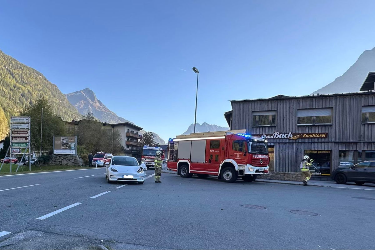 Längenfeld T – Motorradlenker bei Unfall schwer verletzt