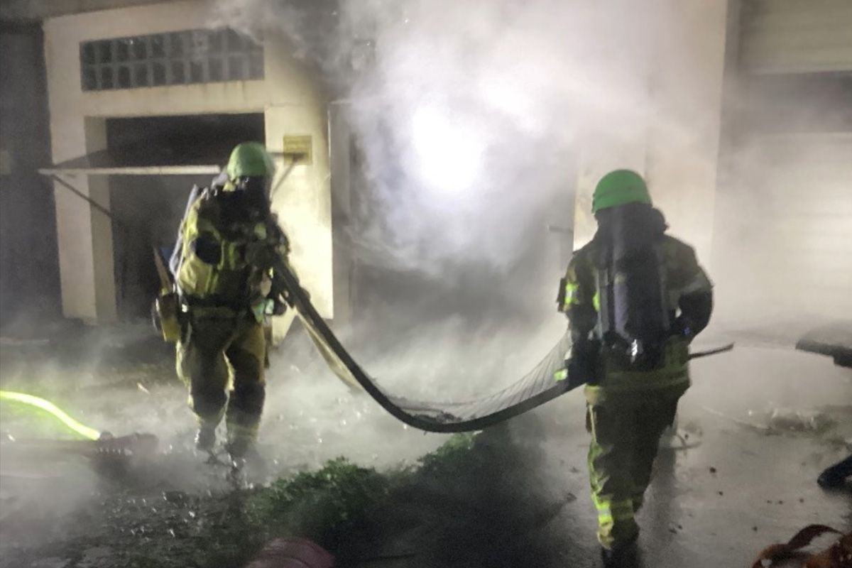 Recklinghausen NW – Brand einer Garage in Gewerbebetrieb