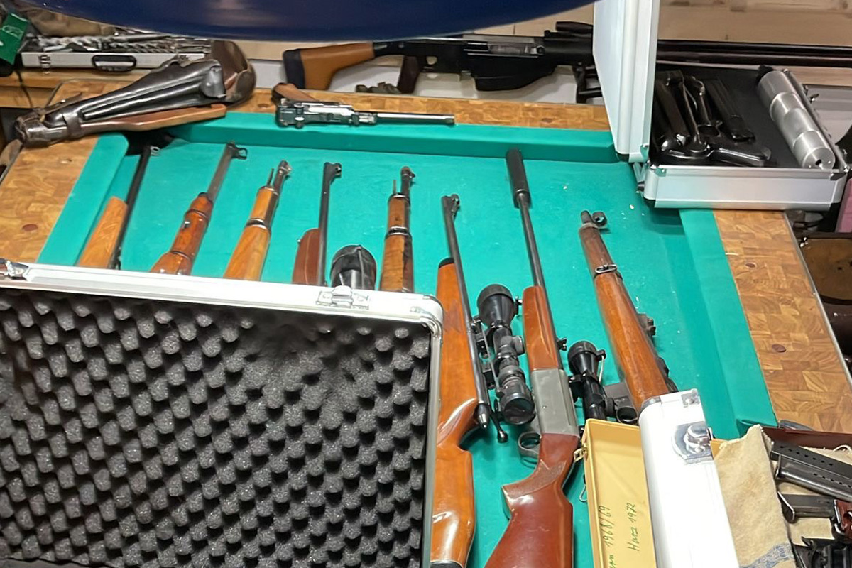 Remscheid NW – Weitere Kriegswaffen gefunden – Geheimer Raum entdeckt