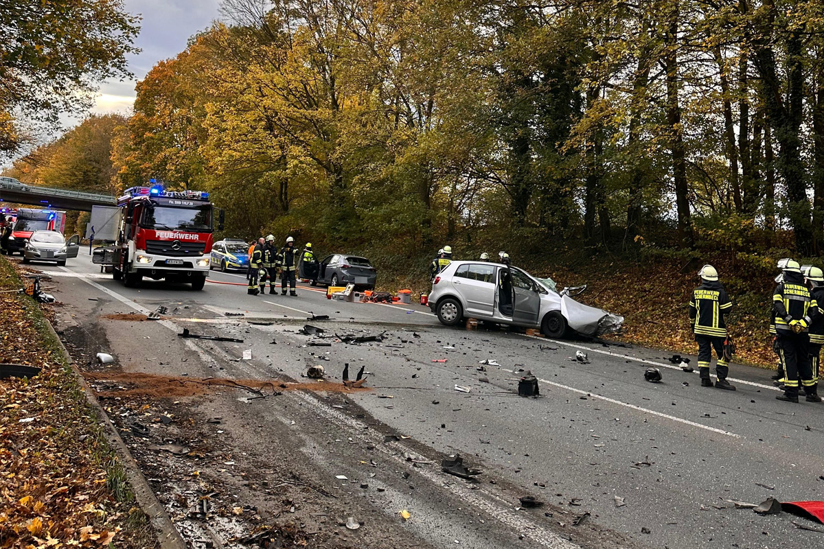 Schermbeck NW – Autofahrer (92) stirbt nach Unfall mit Lkw
